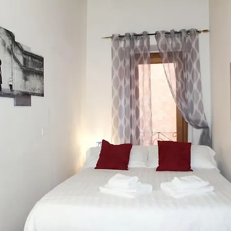 Blue Navona Two Bedroom - Topcollection Apartment *